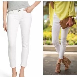 Paige / Size:29 / Like New / “Kylie Crop”